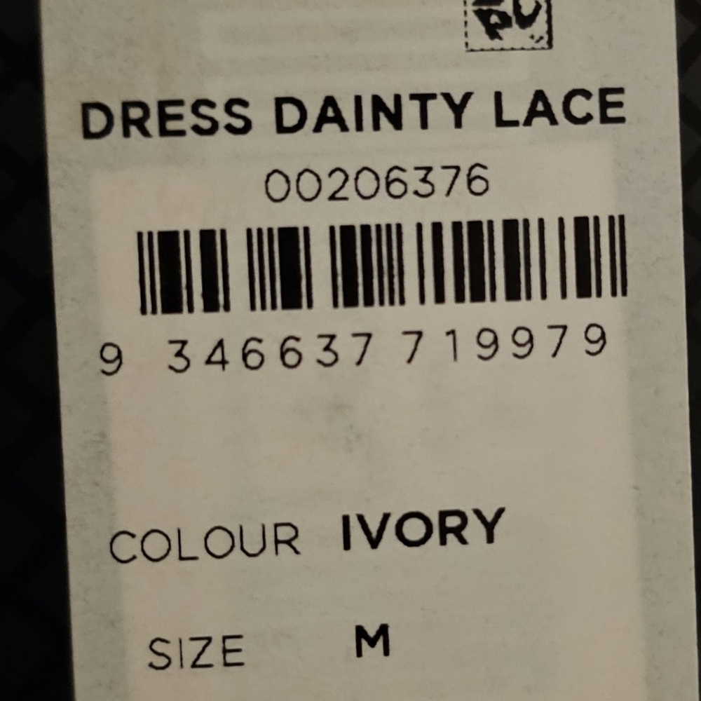 ✨ City Chic Dainty Lace Dress – Size 18M | NWT | Ivory ✨ - Picture 3 of 4